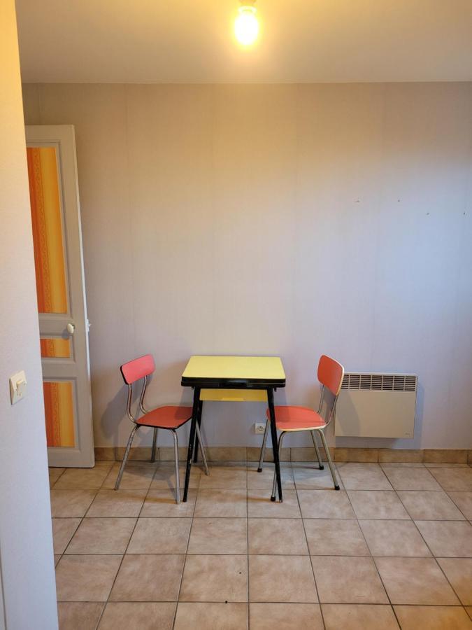 Petite Maison A 萨尔布里 外观 照片