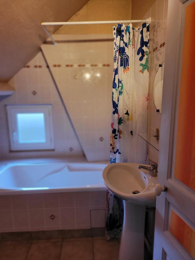 Petite Maison A 萨尔布里 外观 照片